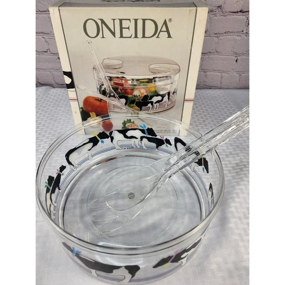 Cows Cows Cows! New Vintage 1987 Oneida Lucite Salad Bowl and Tongs Rare!